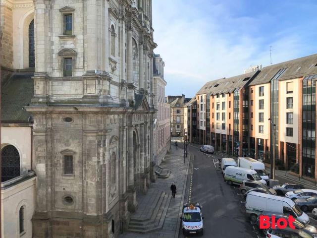 Location appartement 5 pièces Rennes Centre Ville 35