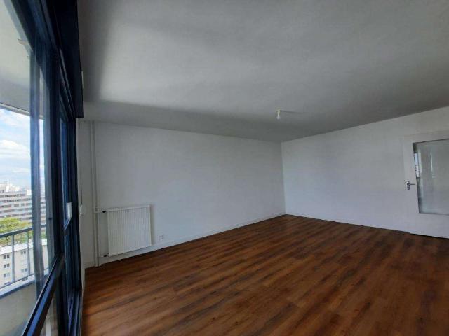 Location appartement 5 pièces Rennes Bourg L'evêque 35