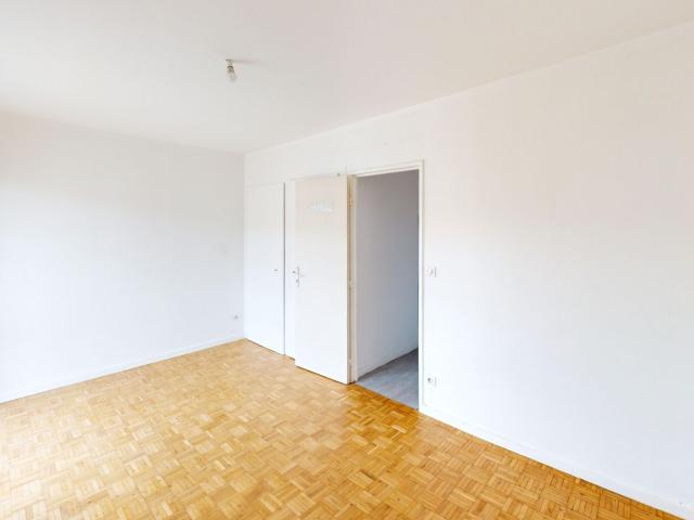 Location appartement, 63.61 m² T 3 à Saint Étienne, 650 €