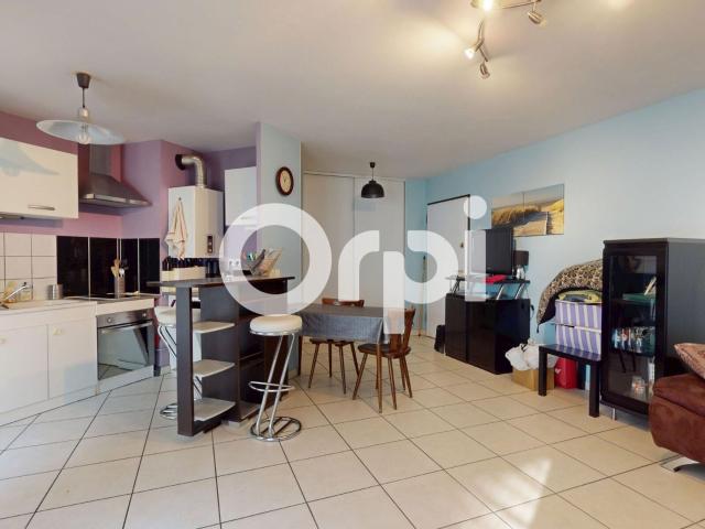Location appartement, 63.11 m² T 3 à Bron, 1 105 €