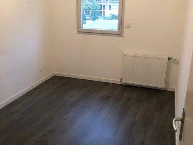 Location Appartement 63 m² à Oullins 832 ¤ CC /mois