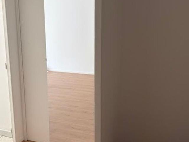 Location appartement, 60.51 m² T 3 à Cergy, 994 €