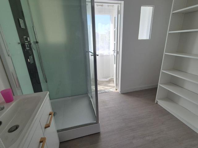 Location appartement, 60.8 m² T 3 à Salon de Provence, 1 089 €