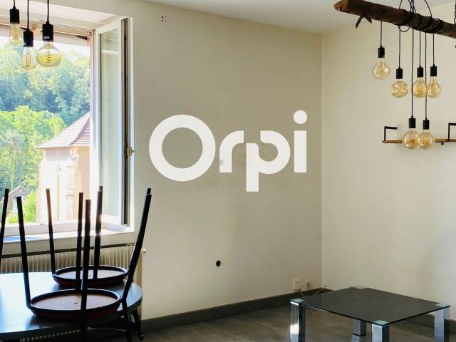 Location appartement, 60.02 m² T 3 à Voiron, 700 €