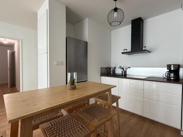 Location appartement, 61.34 m² T 3 à Toulouse, 1 200 €
