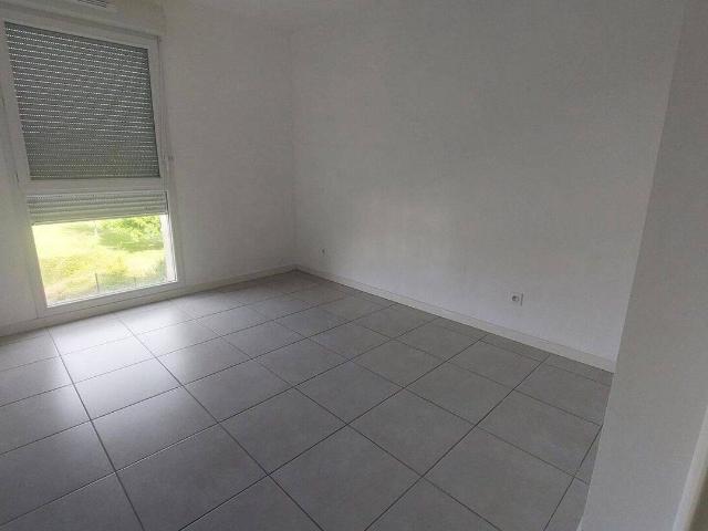 Location Appartement 61 m² à L'Isle d'Abeau 801 ¤ CC /mois