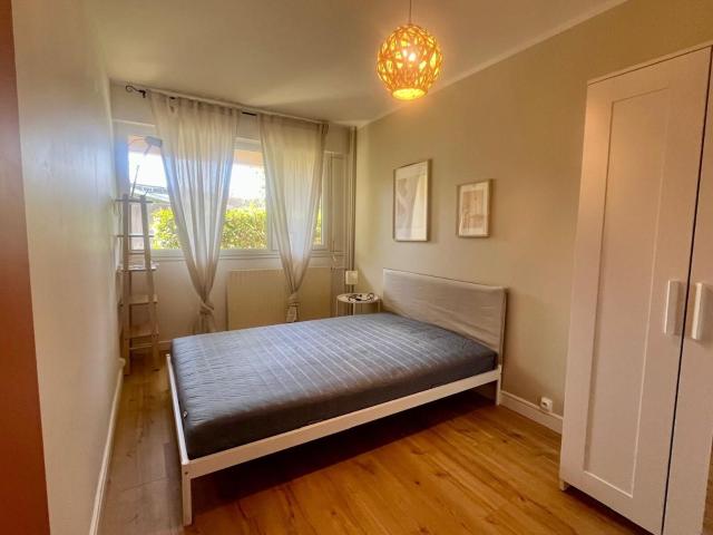 Location appartement, 67.13 m² T 4 à Lormont, 1 070 €