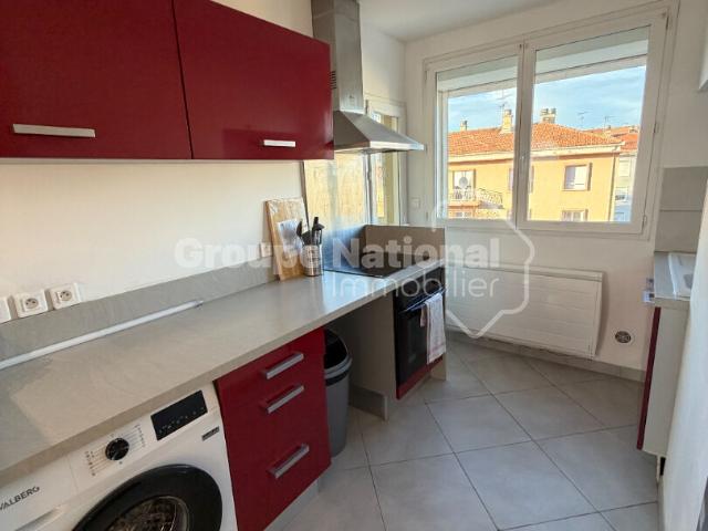 Location appartement 67.19 m², Nimes 30000 Gard