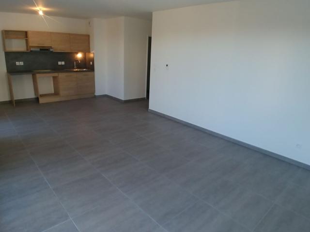 Location appartement, 67 m² T 3 à Montpellier, 1 175 €