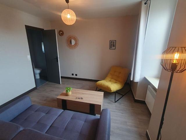 Location appartement, 67 m² T 2 à Trébeurden, 700 €