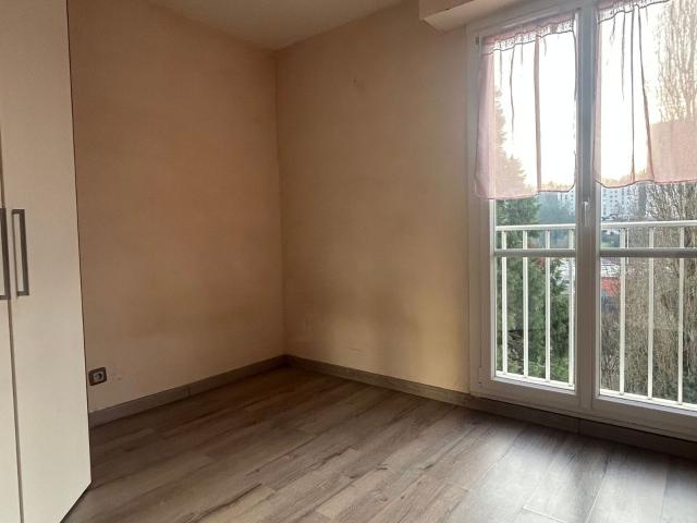 Location appartement, 64.5 m² T 3 à Dijon, 680 €