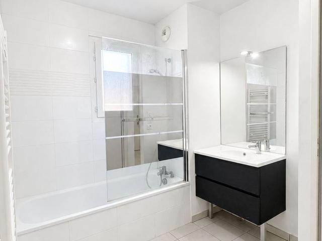 Location appartement, 64.61 m² T 2 à Chambéry, 814 €