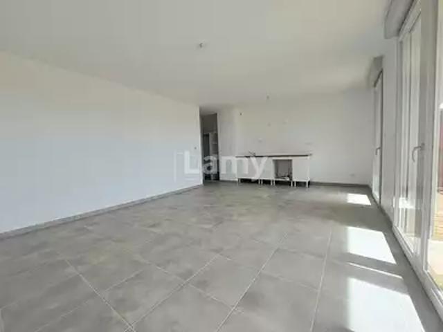 location appartement, 64.88 m² terrasse