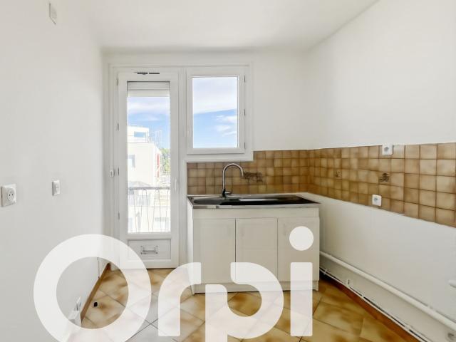 Location appartement, 64.98 m² T 4 à Montpellier, 990 €