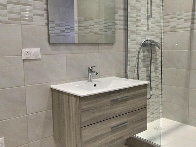 Location appartement, 64.34 m² T 3 à Marseille 4, 1 170 €