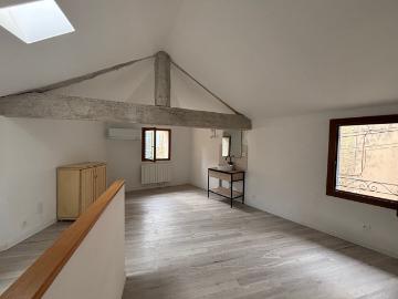 Location appartement 65.47 m², Sarrians 84260 Vaucluse