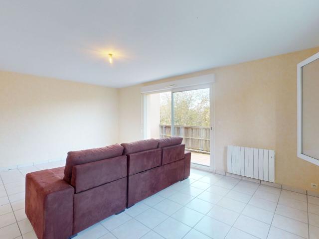 Location appartement, 65.45 m² T 3 à Luc la Primaube, 690 €