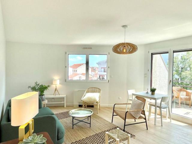 Location appartement, 65.48 m² T 3 à Villeurbanne, 1 490 €