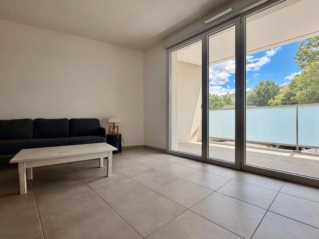 Location appartement, 65.84 m² T 3 à Toulouse, 985 €