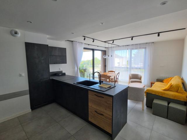 Location appartement, 65.28 m² T 3 à Trébeurden, 875 €