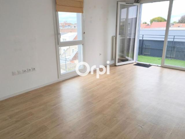 Location appartement, 66.15 m² T 3 à Tourcoing, 831 €