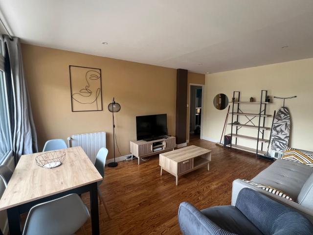 Location appartement, 66.23 m² T 4 à Tarbes, 890 €