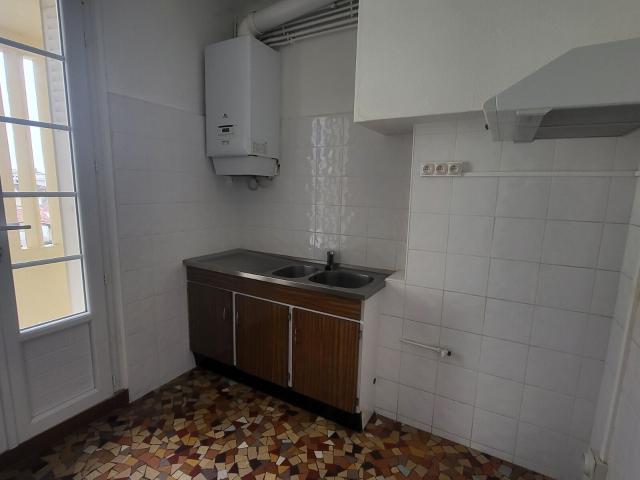 Location appartement, 66.27 m² T 4 à Agen, 690 €
