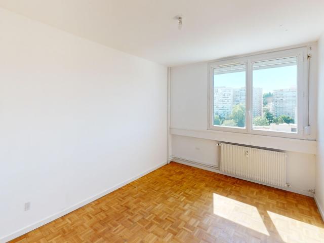 Location appartement, 66.32 m² T 3 à Saint Étienne, 740 €