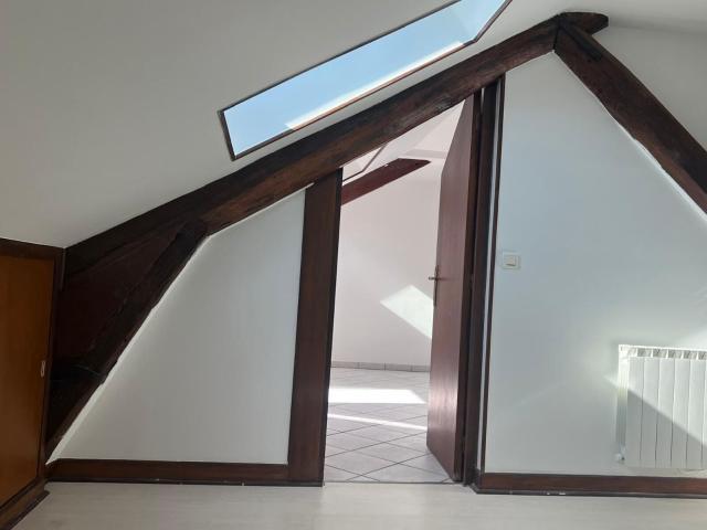 Location appartement, 66 m² T 2 à La Ferté sous Jouarre, 616 €