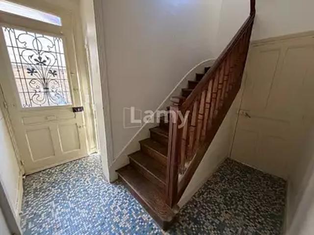 location appartement, 69.63 m² au dernier étage