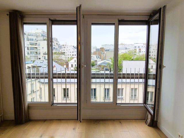 Location appartement, 69.65 m² T 3 à Paris 19, 2 035 €