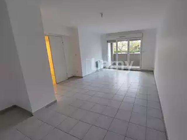 location appartement, 69.95 m² terrasse parking