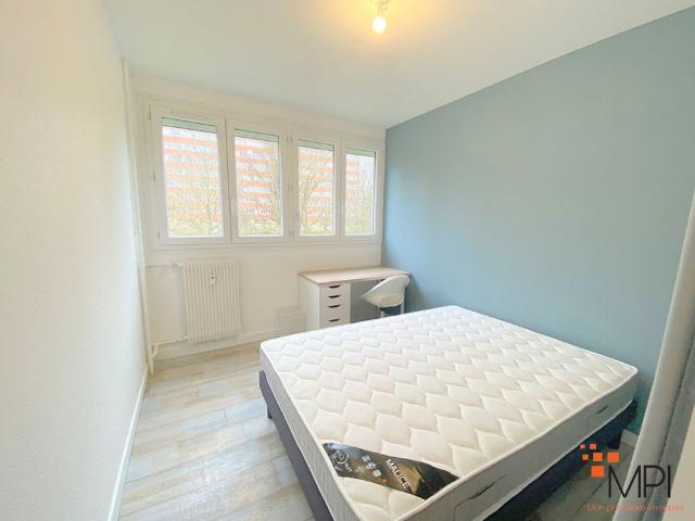 Location Appartement 6 pièces 79m²