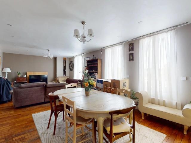 Location Duplex 6 pièces 98 m2 à Vitry sur Seine