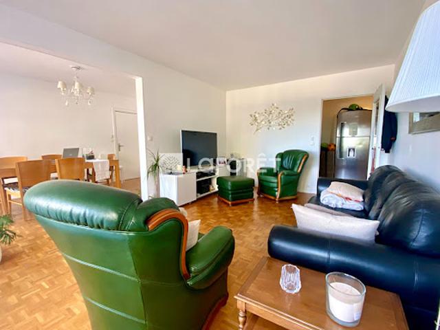 Location Appartement 6 pièces 110.85 m2 Marly le Roi