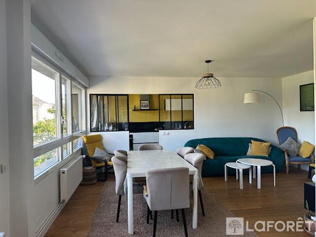 Location Appartement 6 pièces 119.3 m2 Reims