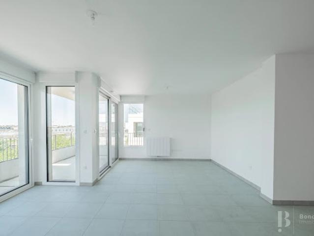 Location Appartement 6 pièces 127.8 m2 Bordeaux