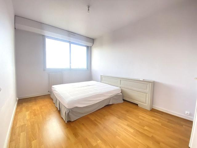 Location appartement 6 pièces, 141.43m², Saint Sébastien sur Loire