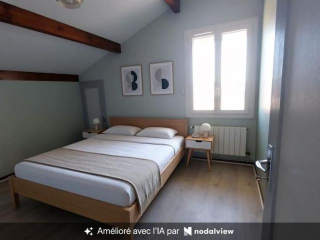 Location Appartement 6 pièces 150m² CASTETS 40260
