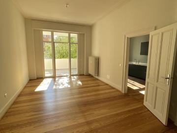 Location Appartement 6 pièces 191m² STRASBOURG 67000