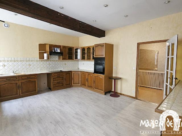 Location Appartement 6 pièces 192 m2 Cognac