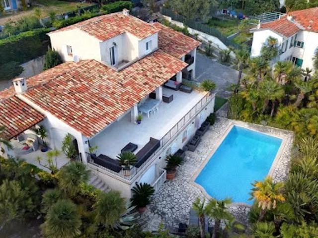Location Villa 10 pièces 328 m2 Nice
