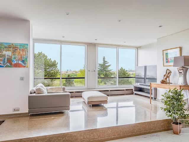 Location Appartement 6 pièces 249 m2 Saint Didier au Mont d'Or