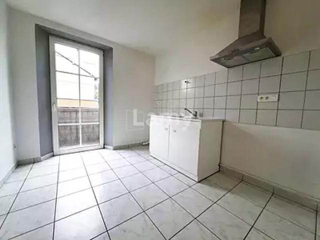 location appartement, 73.78 m²