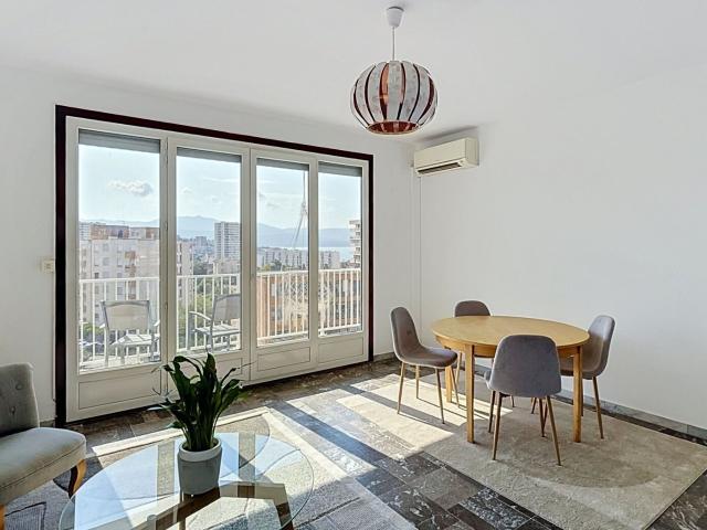Location appartement, 70.74 m² T 3 à Ajaccio, 1 100 €