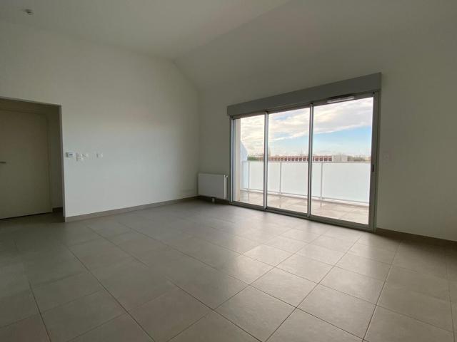 Location appartement, 70.13 m² T 3 à La Rochelle, 885 €