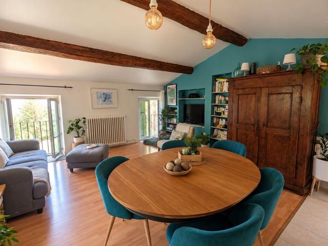 Location appartement, 70.12 m² T 3 à Grasse, 1 350 €