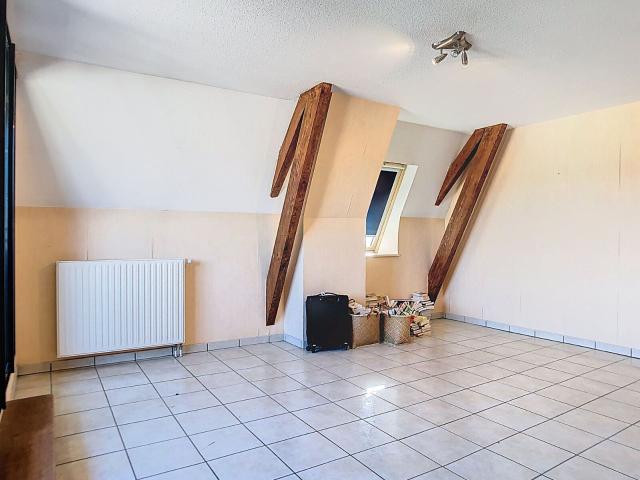 Location appartement, 71.4 m² T 4 à Arpajon sur Cère, 843 €