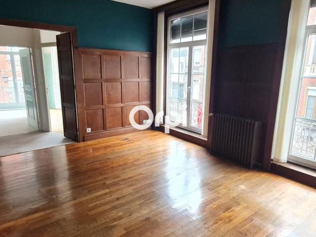 Location appartement, 71.52 m² T 3 à Tourcoing, 780 €
