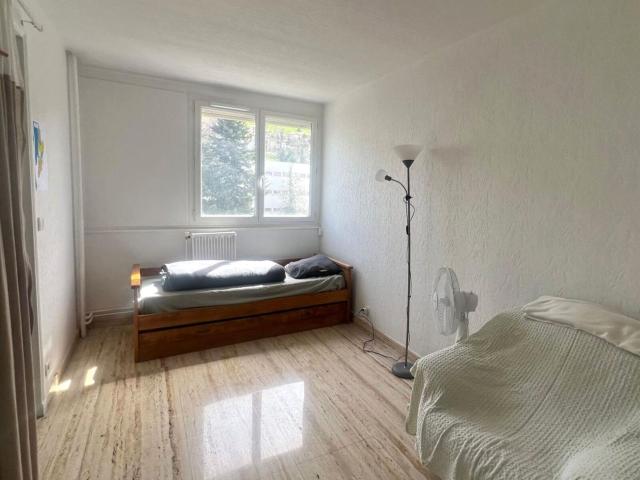Location appartement, 71.21 m² T 3 à Saint Étienne, 565 €